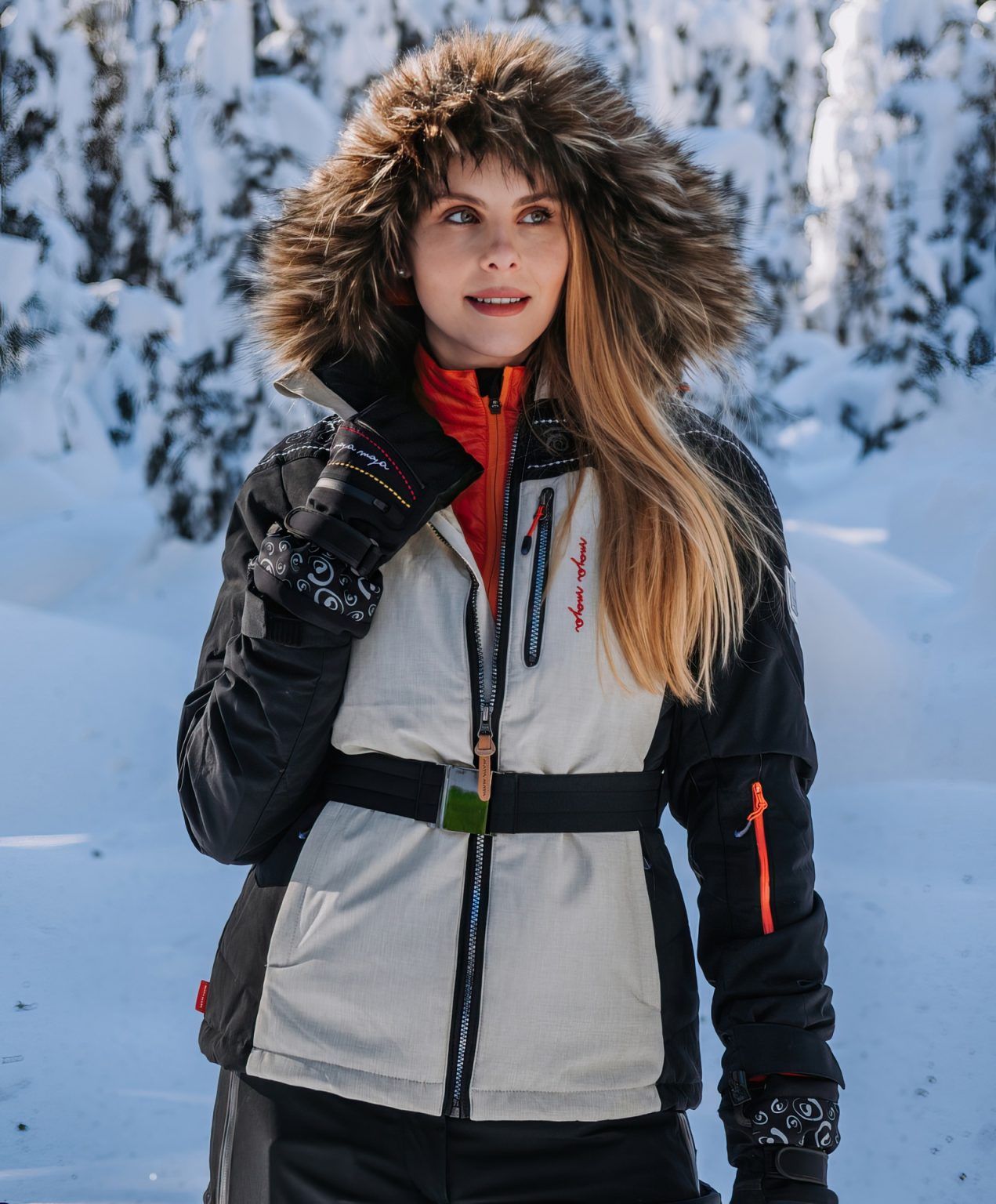 Shania jacket white from MAYA MAYA is a warm windproof ski jacket for women