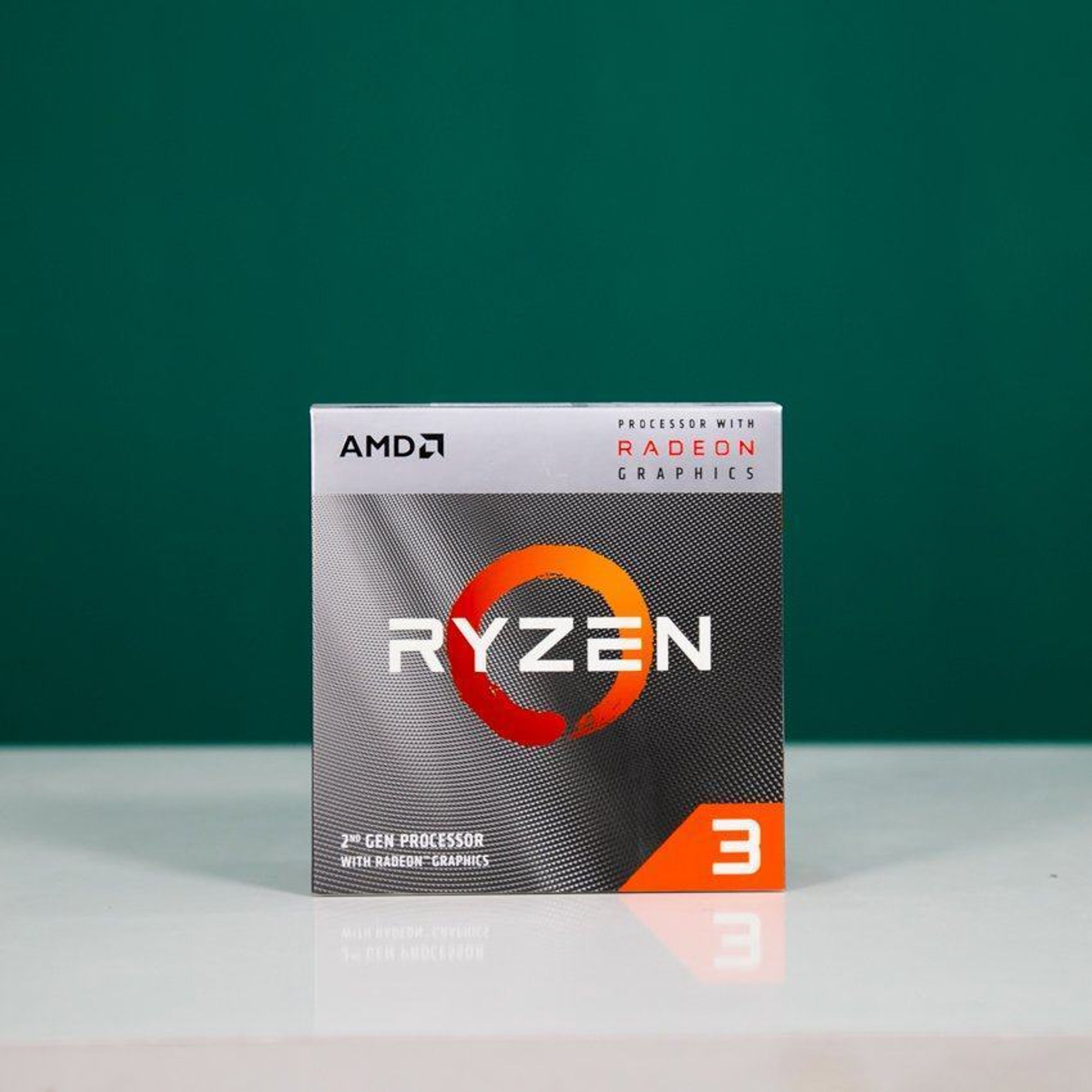 CPU AMD Ryzen 3 3200G (3.6GHz turbo up to 4.0GHz, 4 nhân 4 luồng, 4MB Cache, Radeon Vega 8, 65W) - Socket AMD AM4 2