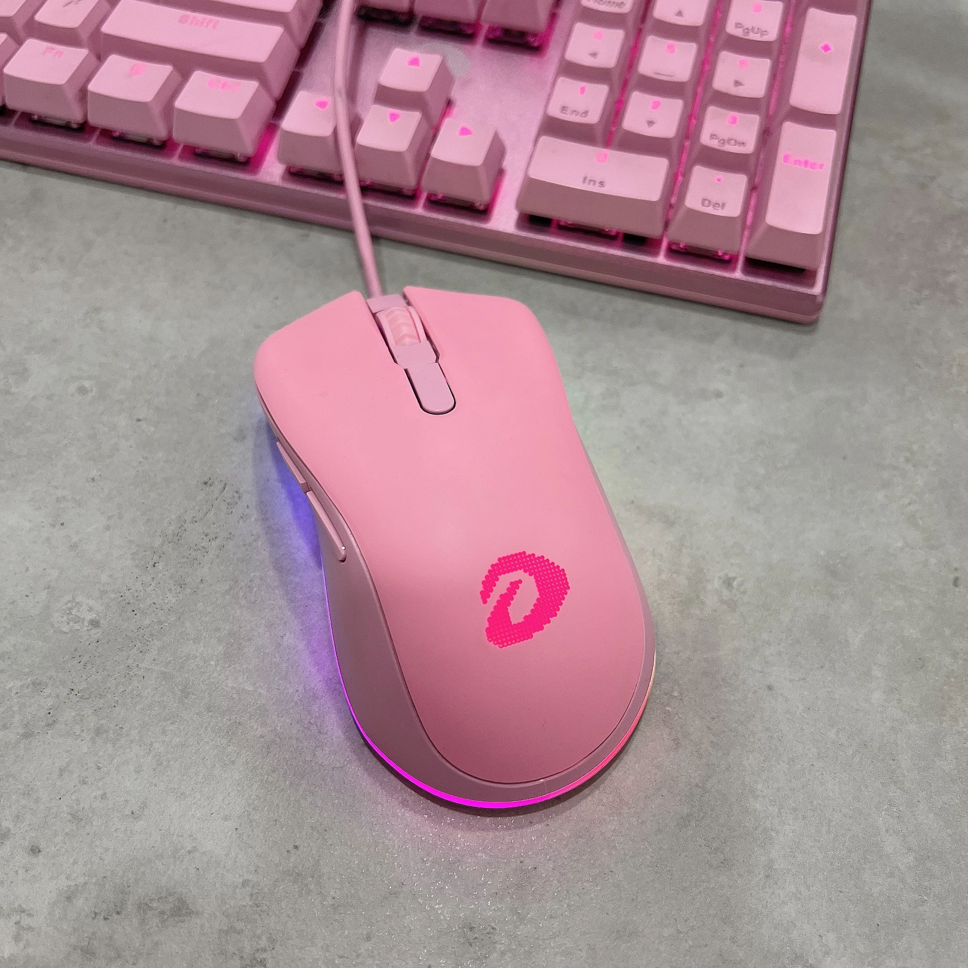Chuột chơi game Dareu EM908 Pink (USB)