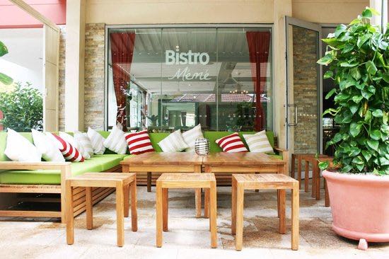 Bistro Meme Social Media Pages (Facebook Pages Manager, Photoshop, Illustrator