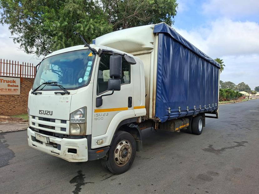 2013 isuzu fsr800