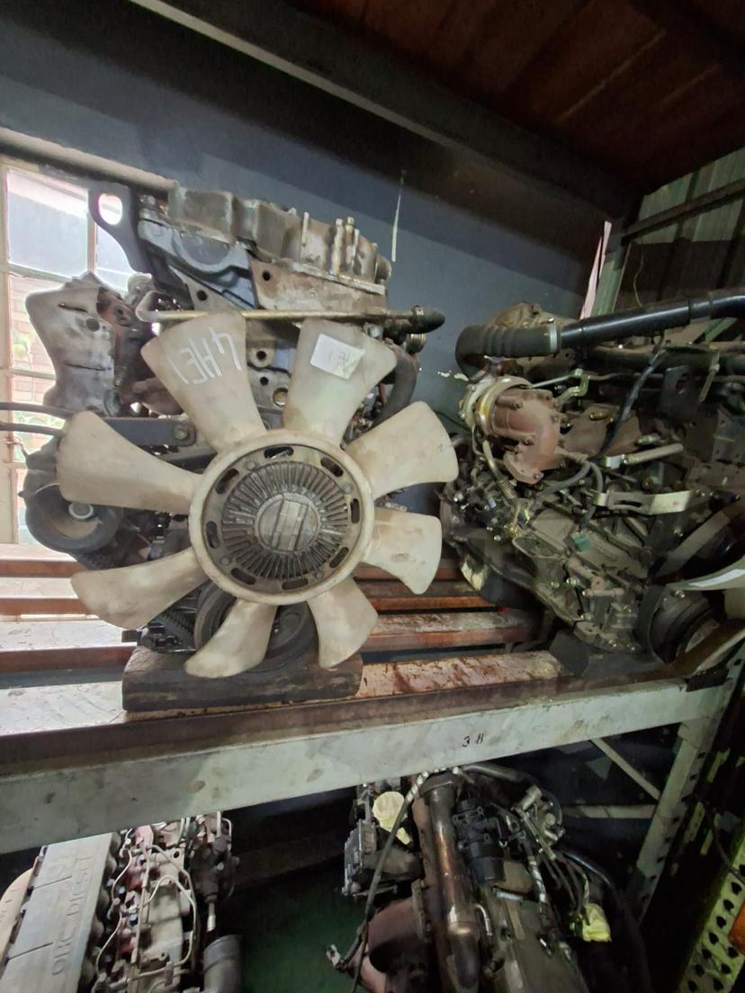 ISUZU 4HE1 ENGINE