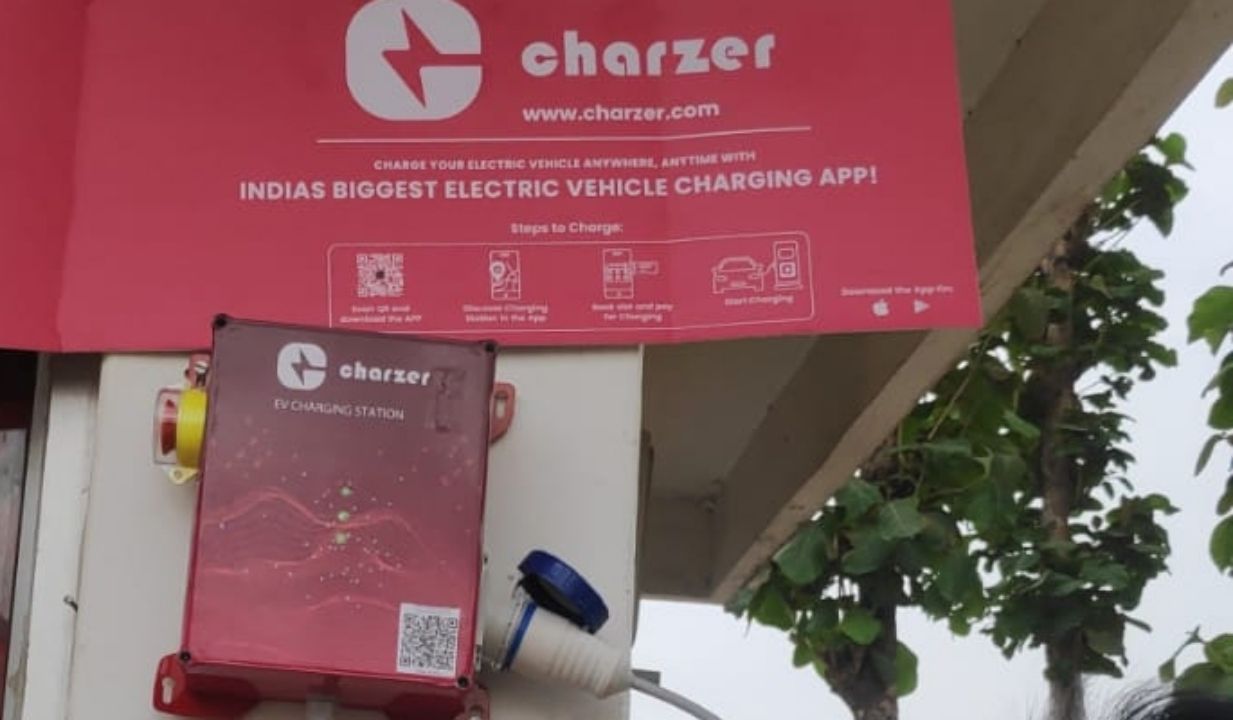 ev charger image