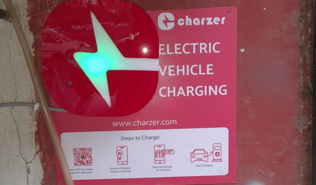 ev charger image