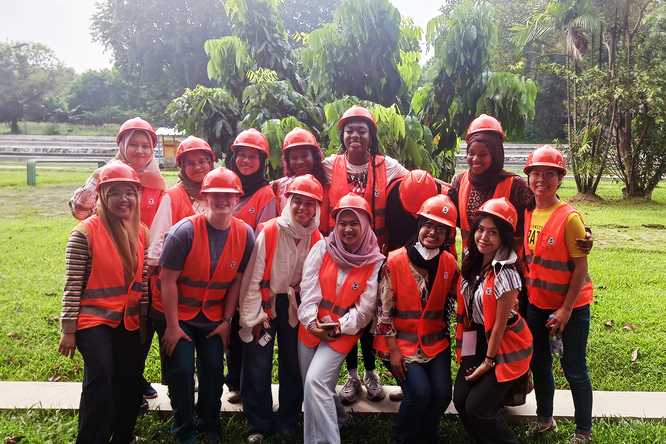 Students from WashU and University of Indonesia Jakarta tour a local wastewater treatment facility.