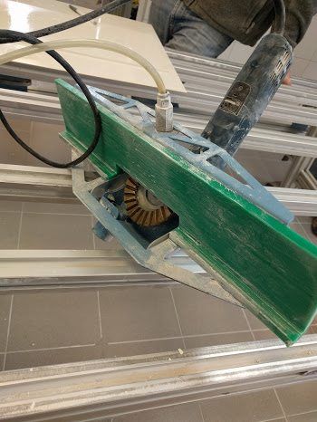 Mitre tool