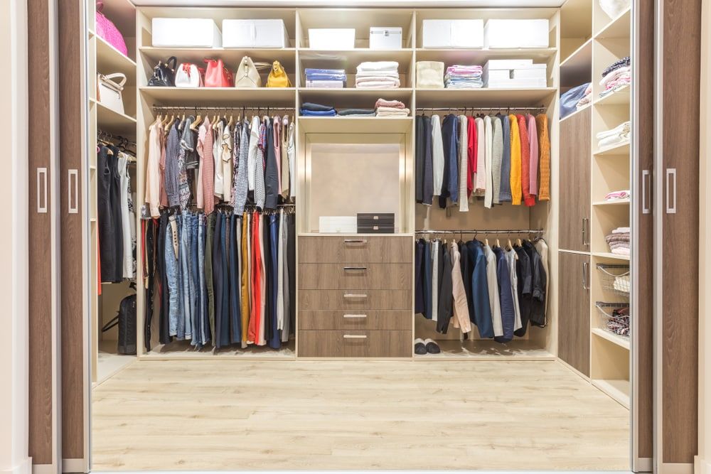 Walk in clsoet Walk in Closet Design