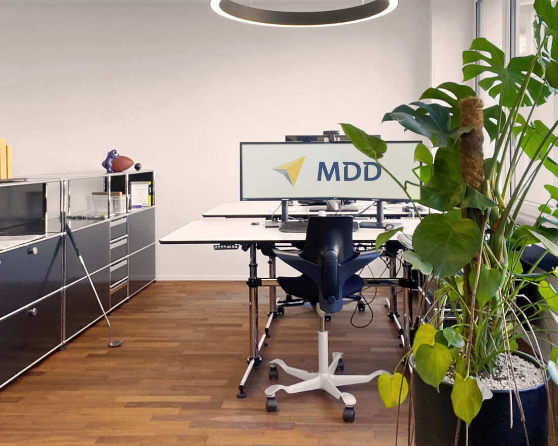 mdd-office-image-open-position-empty-desk