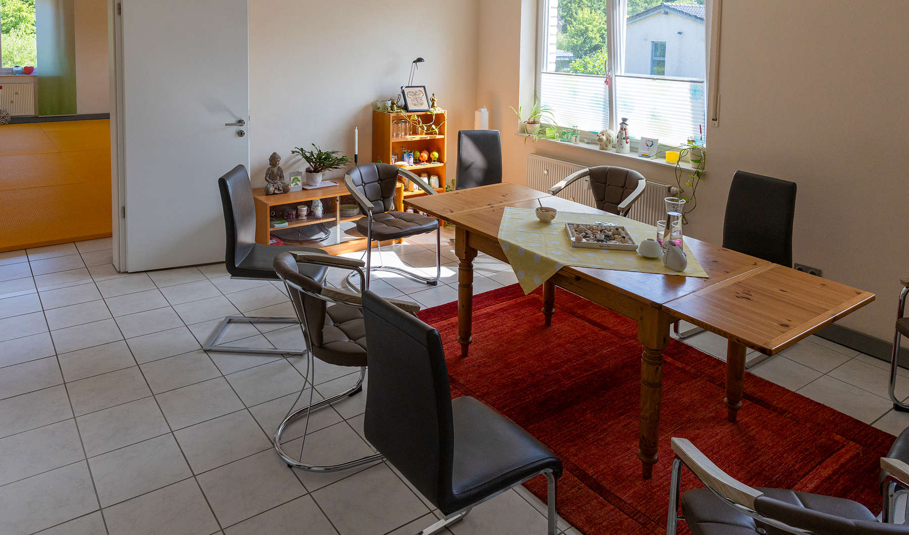 Blick auf die gemütliche Sitzecke