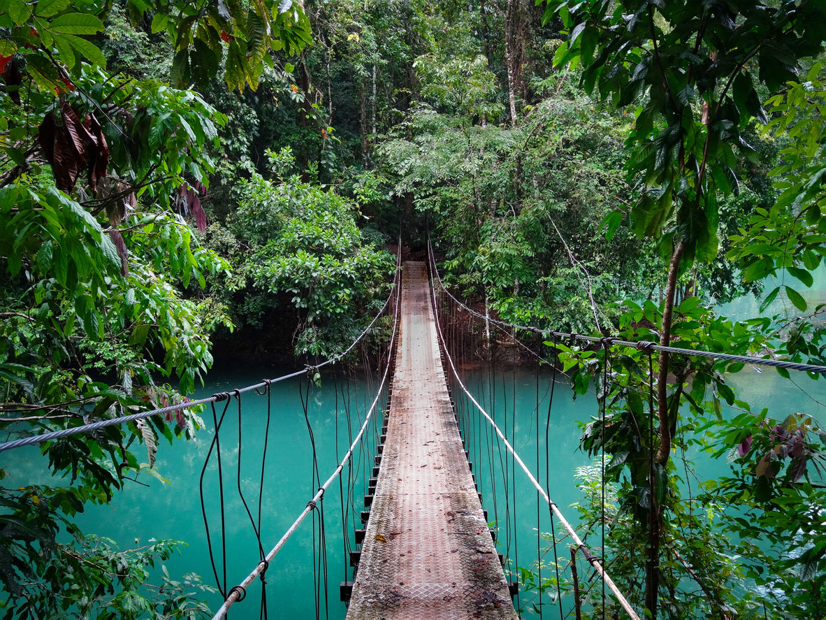 Medical Flights to or from Costa Rica