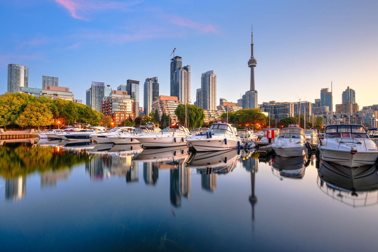 Medical Flights throughout Canada