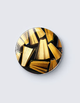 Books Design - Badge