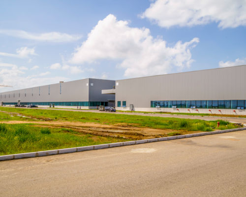 Manufacturing'S Talent Offensive: Better-Defined Roles, Factory As Classroom, Building Community