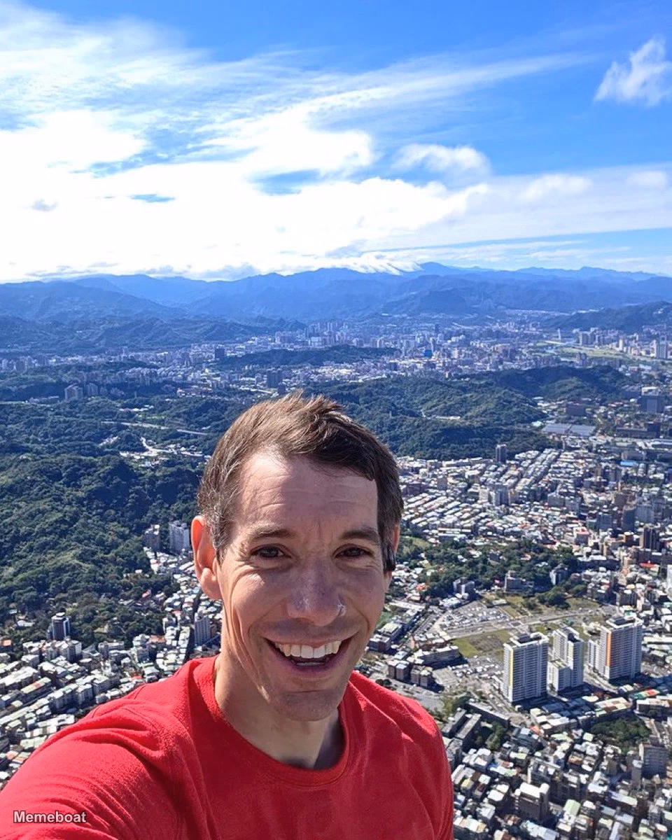 Alex Honnold Selfie - meme generator image preview