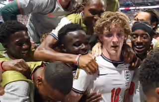 Conor Gallagher Overwhelmed by Teammates
