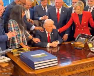 Donald Trump Prayer Circle
