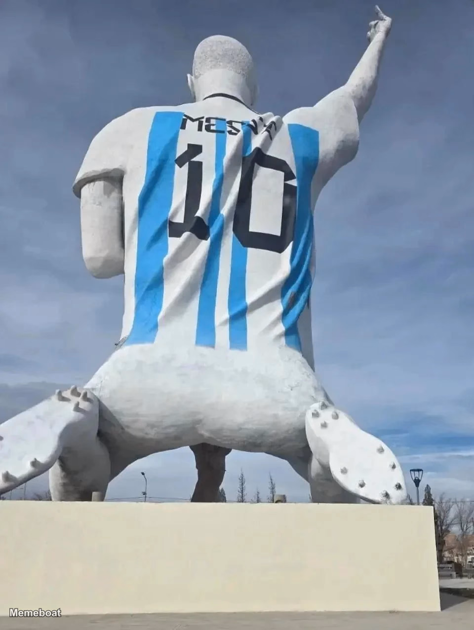 Lionel Messi 85ft Statue Weird Angle - meme generator image preview