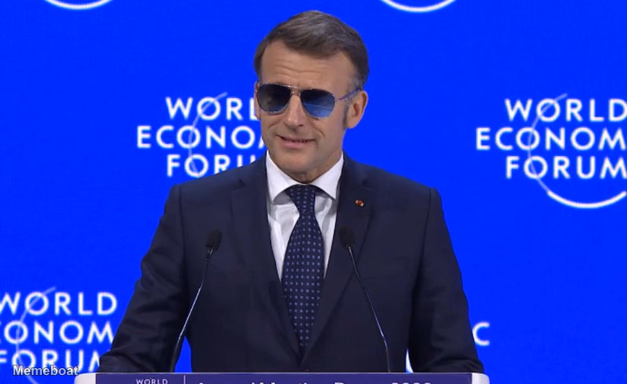 Macron Aurafarming - meme generator image preview