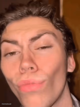 Mewing guy