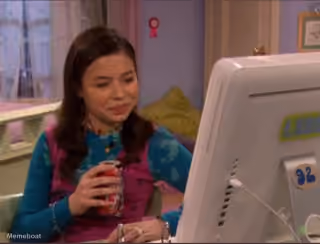 Miranda Cosgrove Icarly