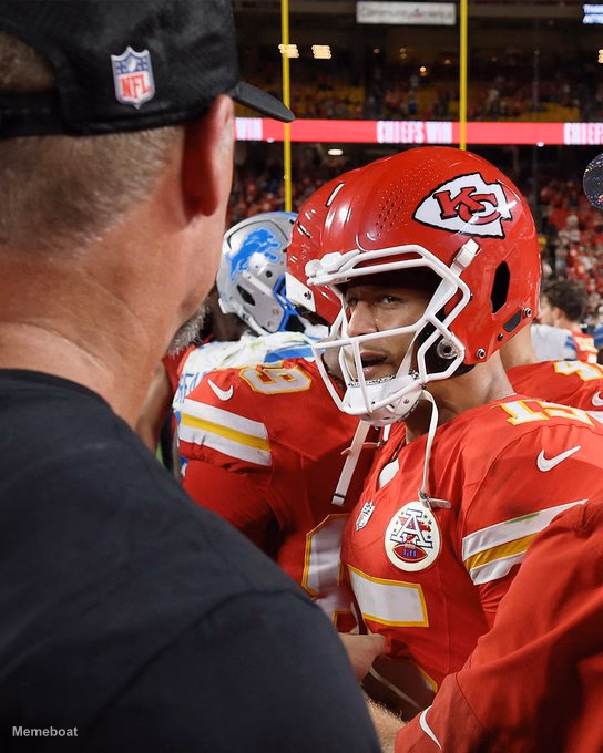 Patrick Mahomes Side-eye to Dan Campbell - meme generator image preview