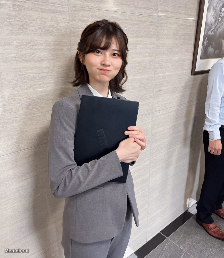 Saori Araki Japanese Salarywoman - meme generator image preview