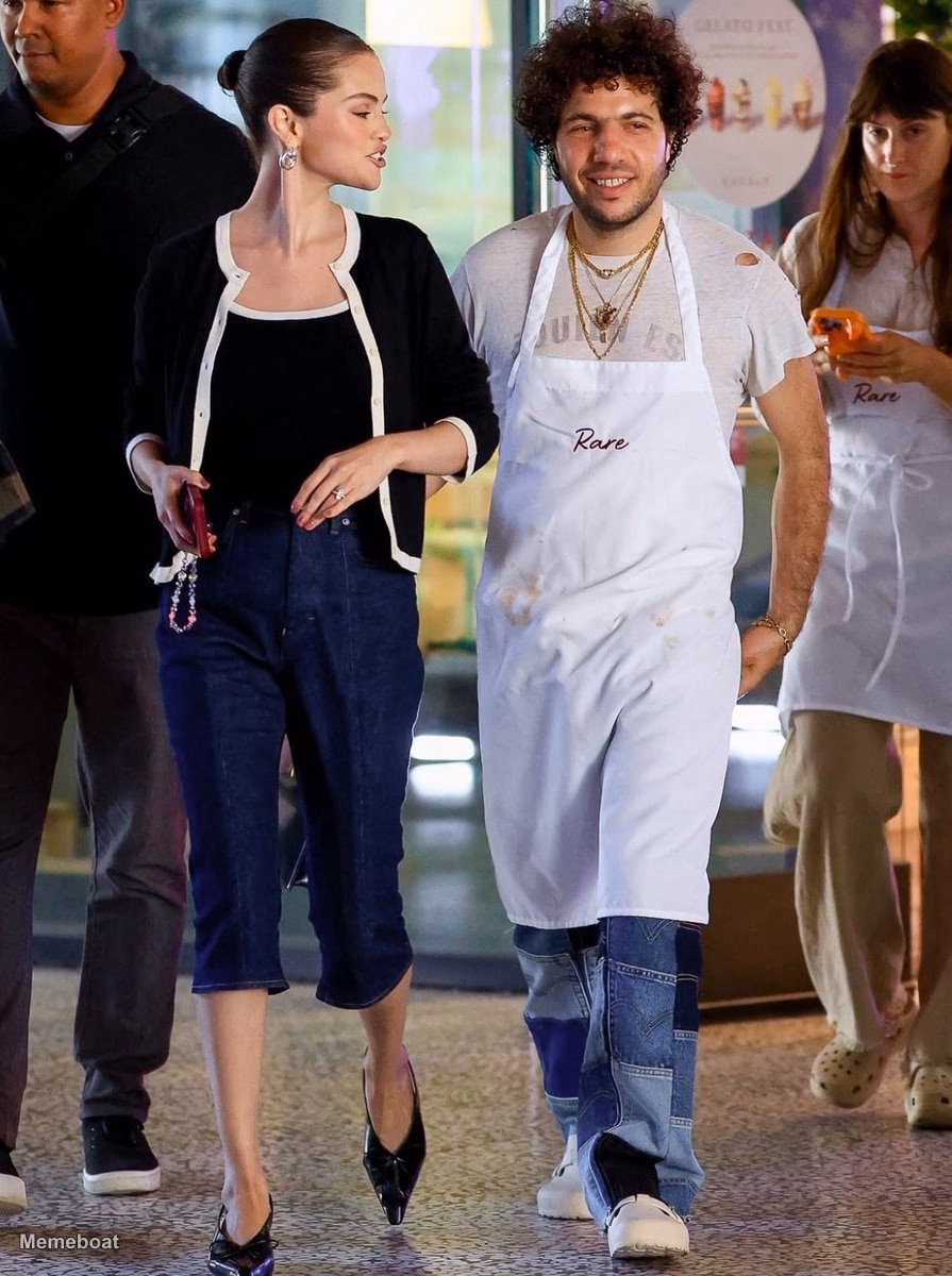 Selena Gomez and Benny Blanco Leaving After the Cooking Class - meme generator image preview