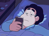Steven Universe looking at phone
