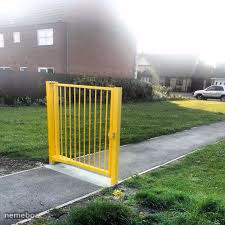 Useless Gate - meme generator image preview