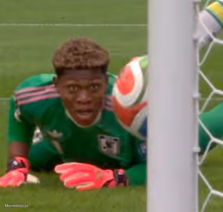 Zion Suzuki Watching the Ball - FIFA WC