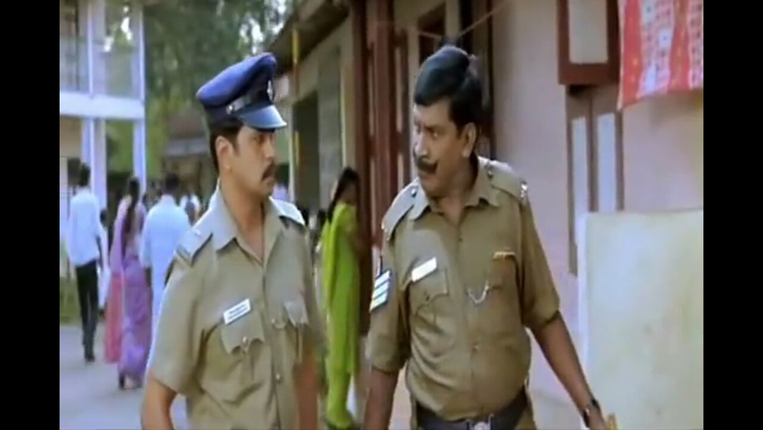 Marudhamalai meme template with Encounter Ekambaram (Vadivelu) with Marudhamalai (Arjun Sarja)