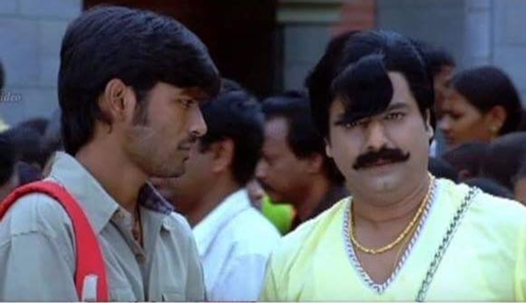 Padikathavan meme template with Radhakrishnan (Rocky) (Dhanush) with Assault Arumugam (Vivek)