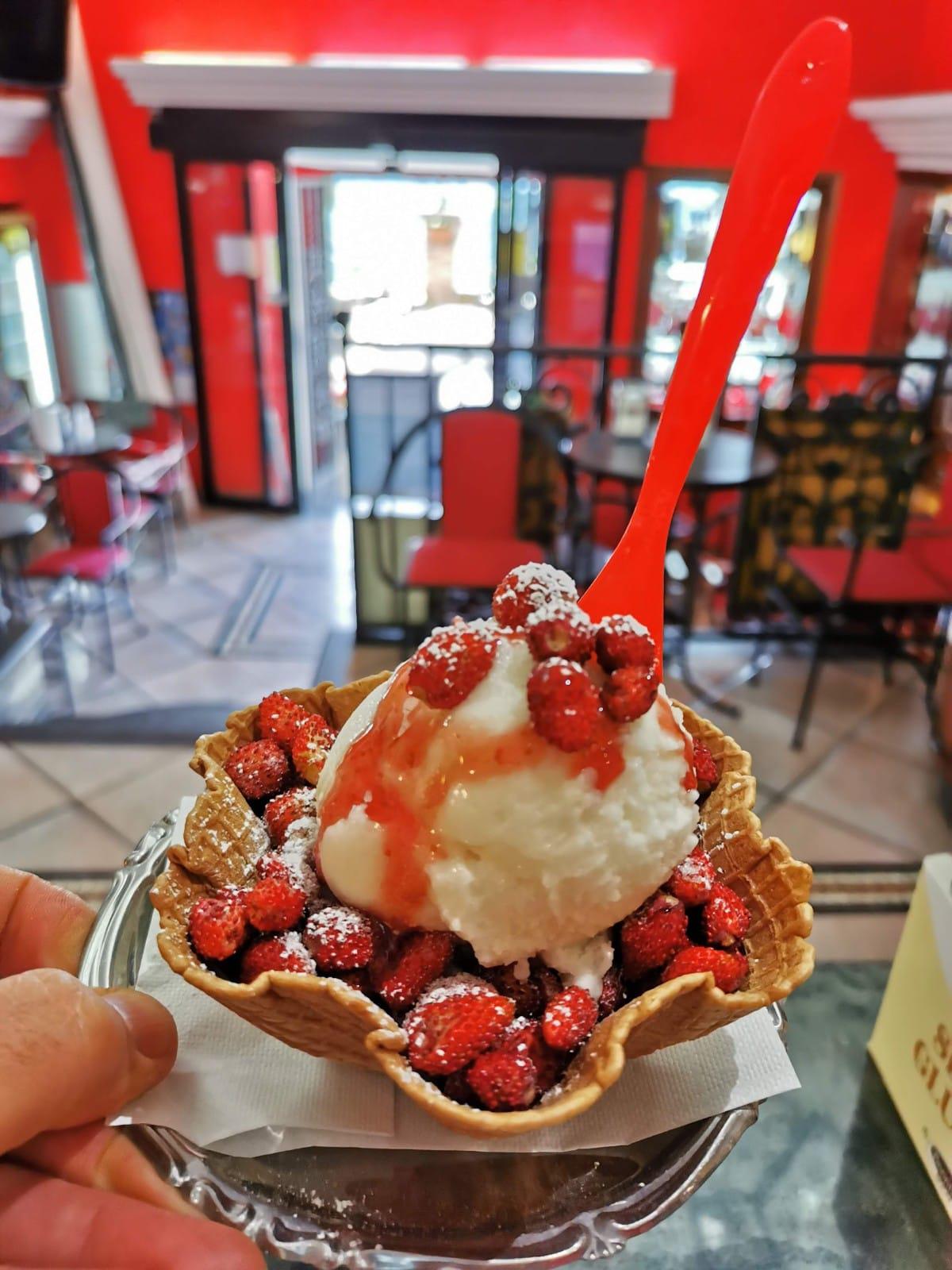Fragole Con Gelato