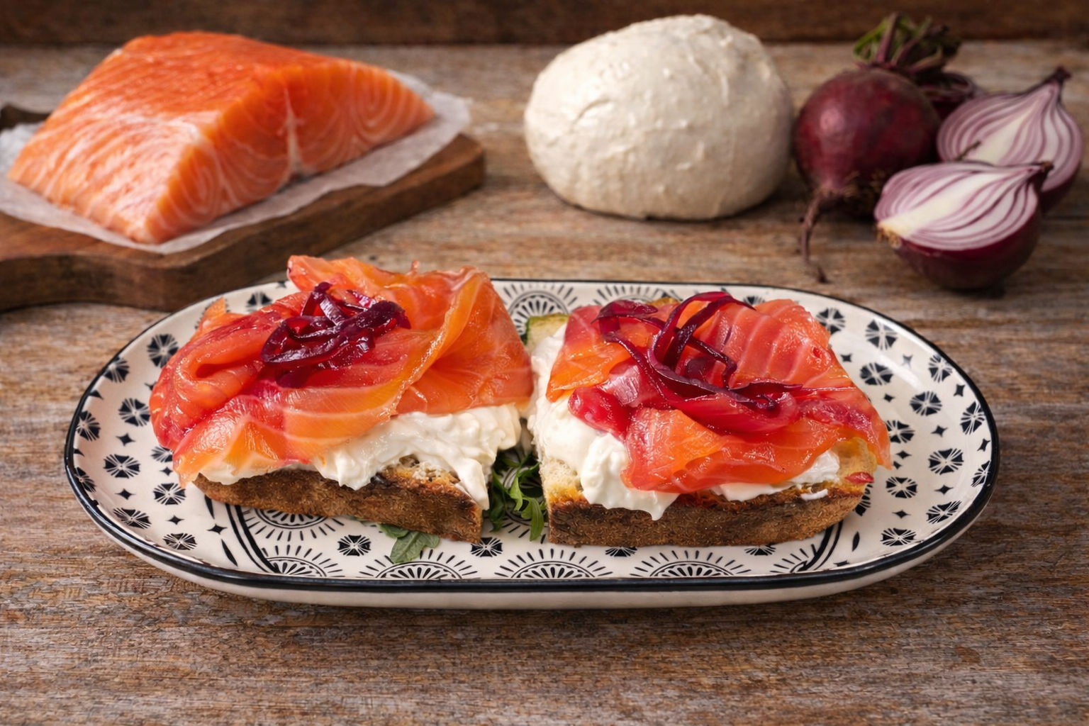 Crostoni Salmone E Stracciatella