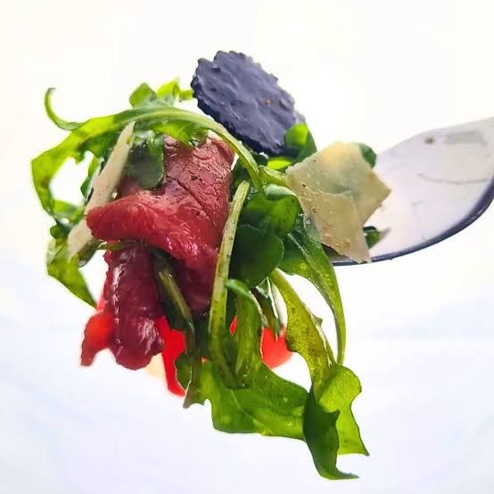 Tartare e Carpaccio crema di zucca al bianchetto