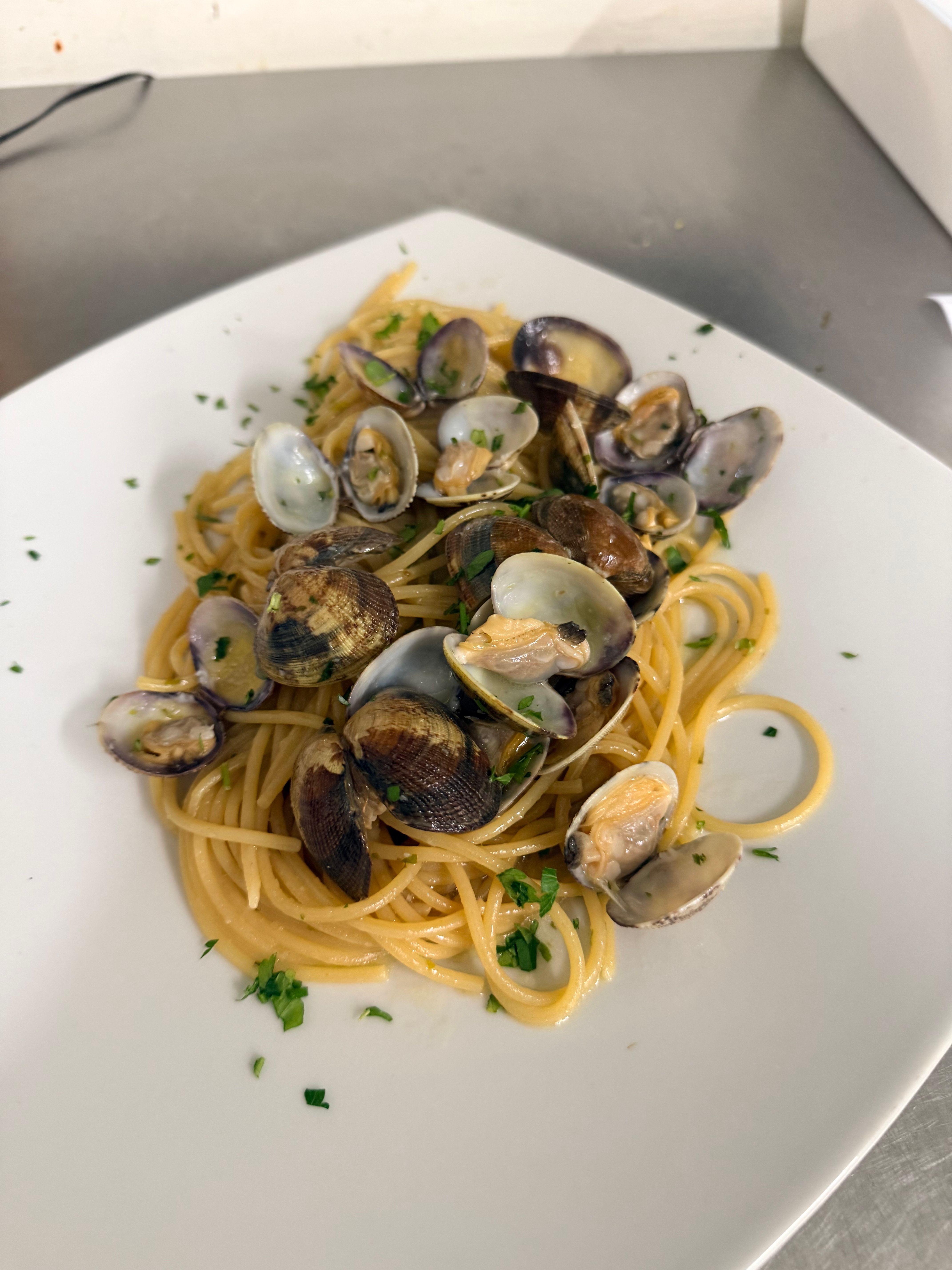 Spaghetti Alle Vongole Veraci