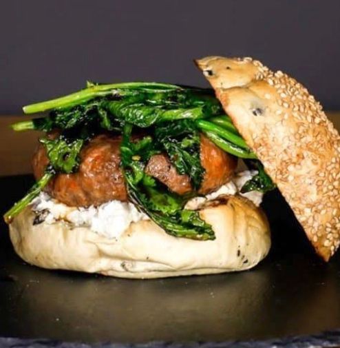 Maxi Burger Friarello