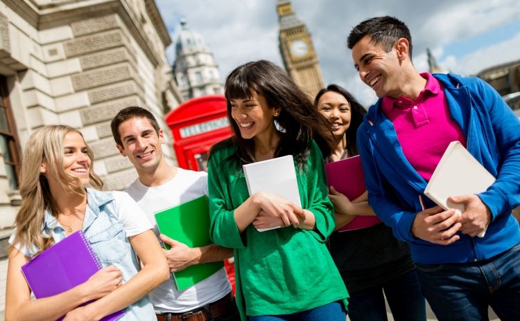 Scholarships to International Students in the UK