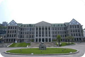 7. Hanyang University