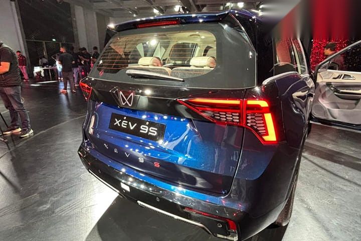 Mahindra XEV 9S