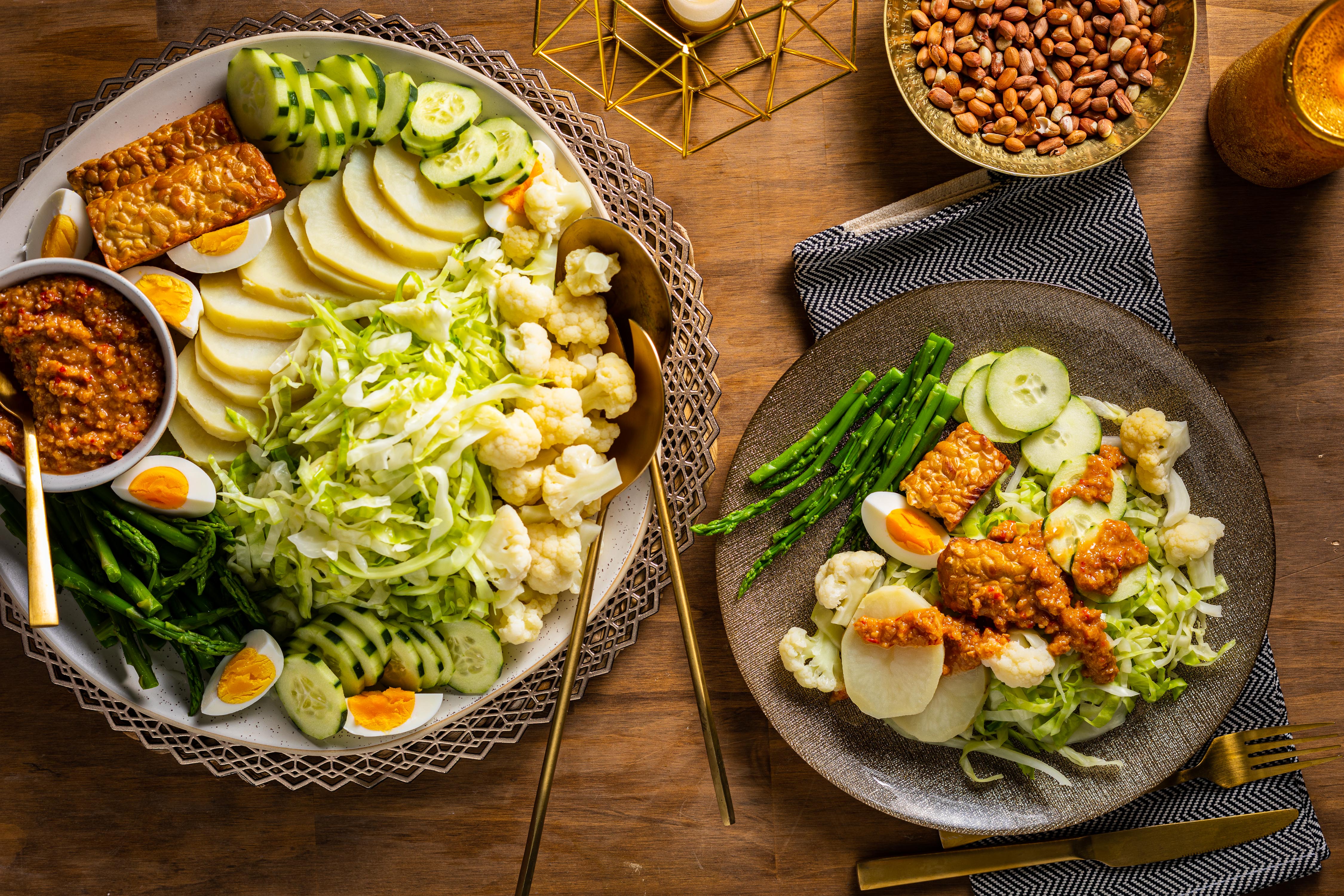 Gado-Gado: Campuran Segar dan Lezat yang Wajib Kamu Coba! 🍴🥒