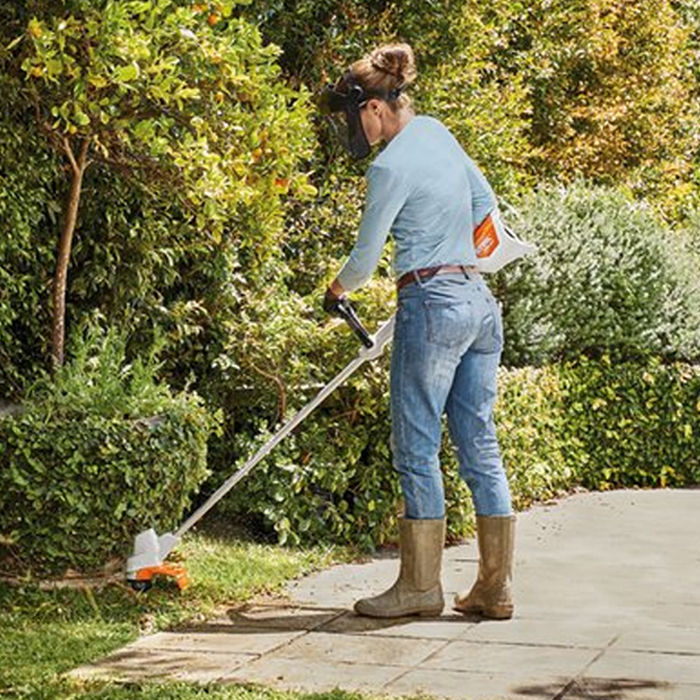 Small to medium garden line trimmers