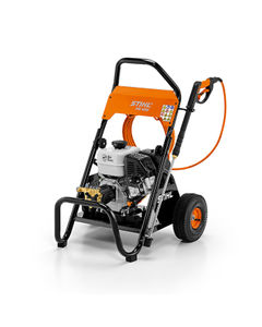 Front side of the Petrol-driven STIHL RB 400 Water Blaster