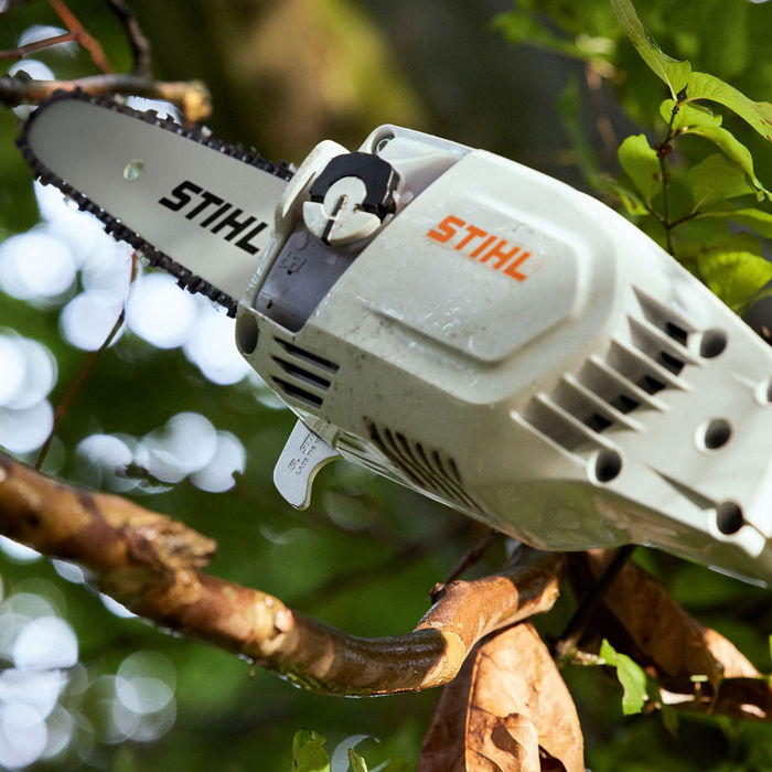 Stihl battery powered pole chainsaw 2025