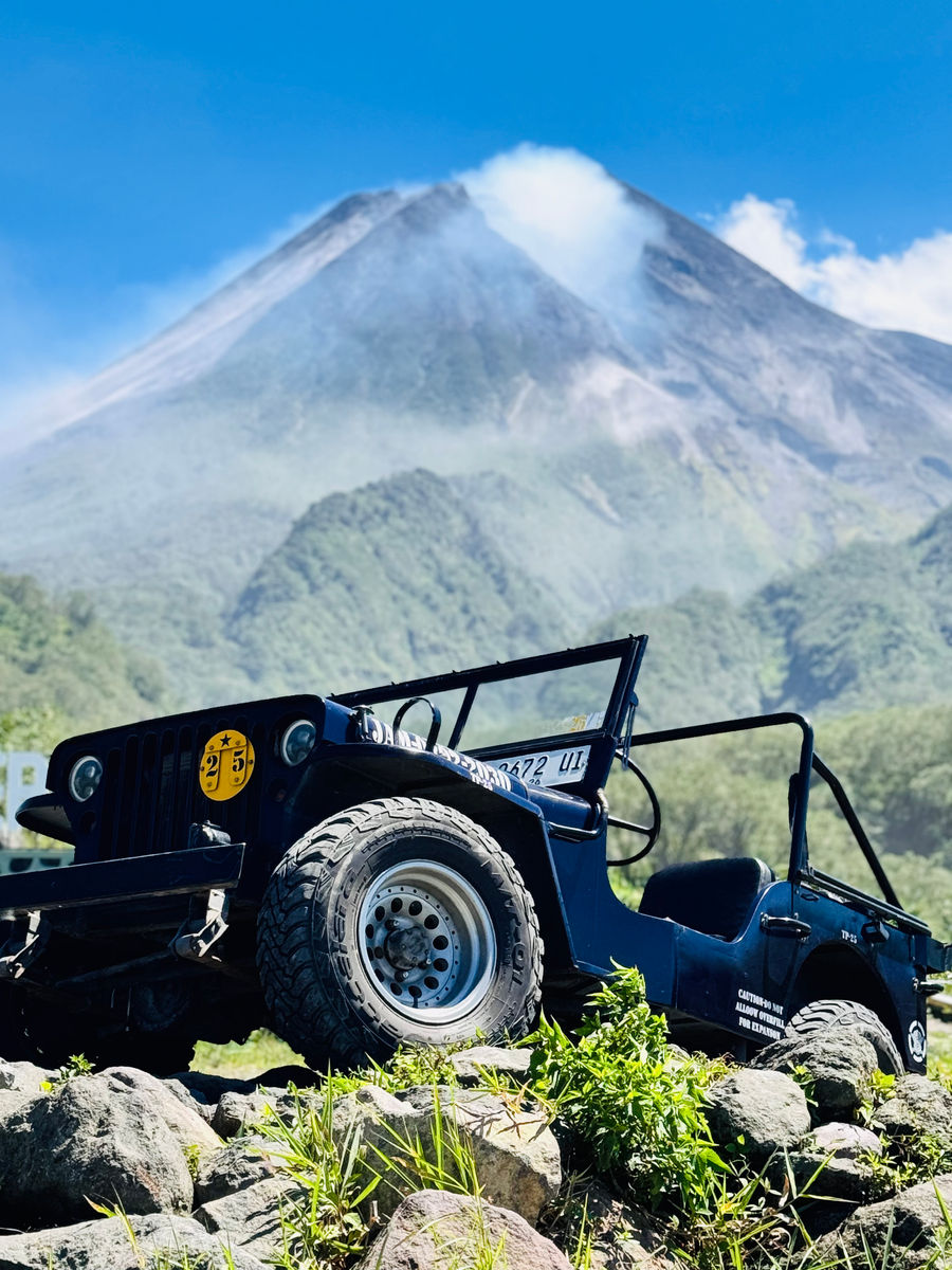 Merapi Volcano Jeep Tour Yogyakarta