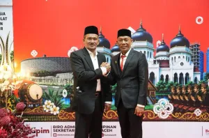 Mantan Bupati Aceh Jaya Dua Periode, Azhar Abdurrahman Terima Penghormatan sebagai Perintis Pembangunan Daerah