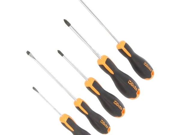 012031003 Screwdrivers, Nut Drivers & Socket Drivers
