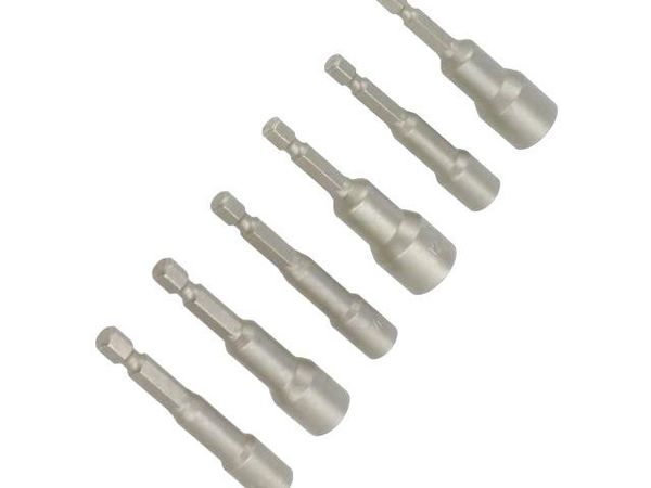 039 961 06 Screwdrivers, Nut Drivers & Socket Drivers