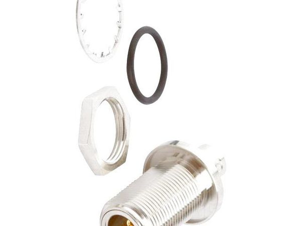 082-6532 RF Adapters - Between Series