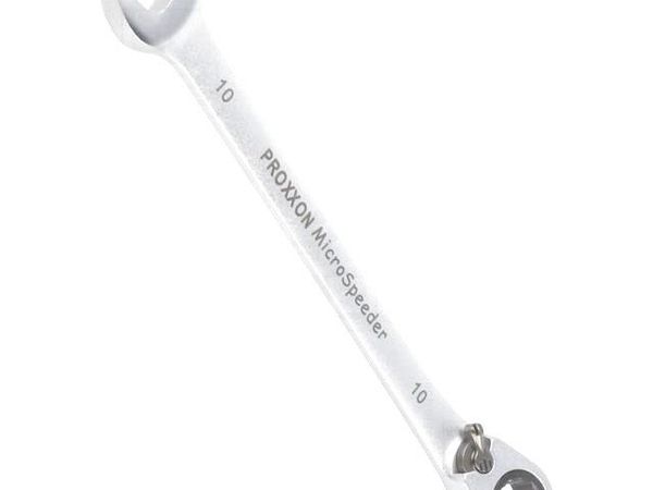23132 Spanners